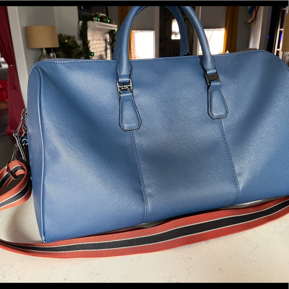 TED BAKER DUFFLE LUGGAGE BAG